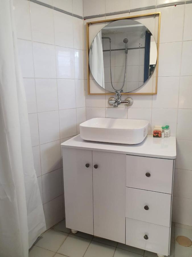 יחידת דיור מקסימה בפתח תקווה Apartamento Petach Tikva Exterior foto